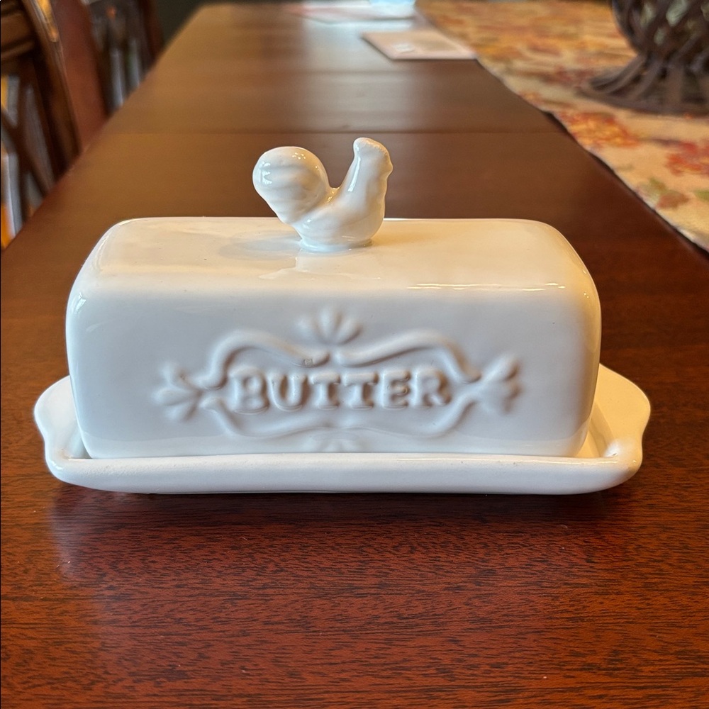 Butter Dish - Picture 2 of 8